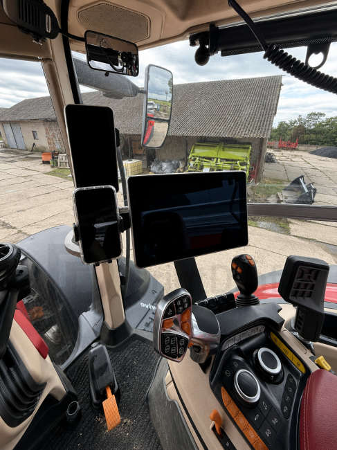 AFS Pro 1200 / Intelliview 4 plus CASE IH NEWHOLLAND Phone Mount
