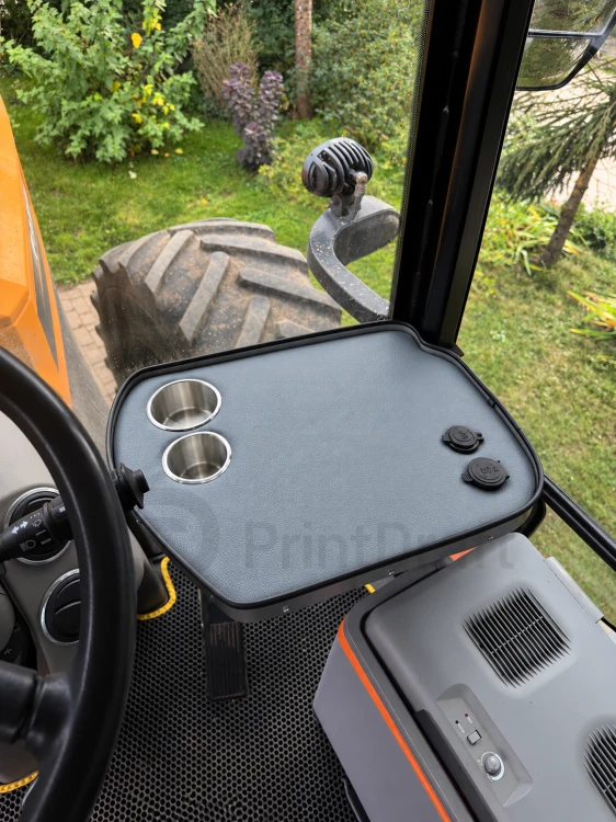 AgriShelf JCB Fastrac Seria 4000 3